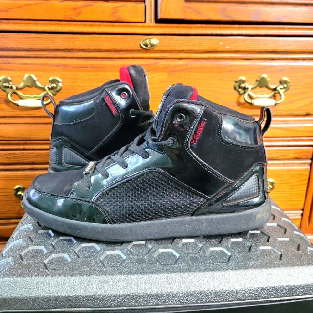 GM Cadillac Hi Top RARE mens Basketball Sneakers Black Gold Red US11 Leather